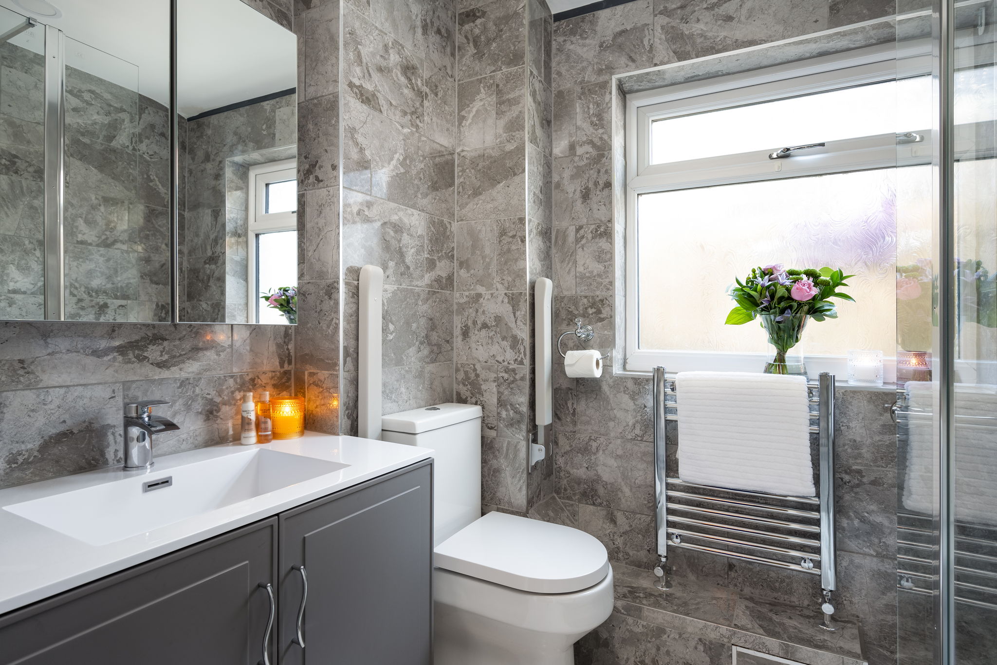 contemporary grey bathroom